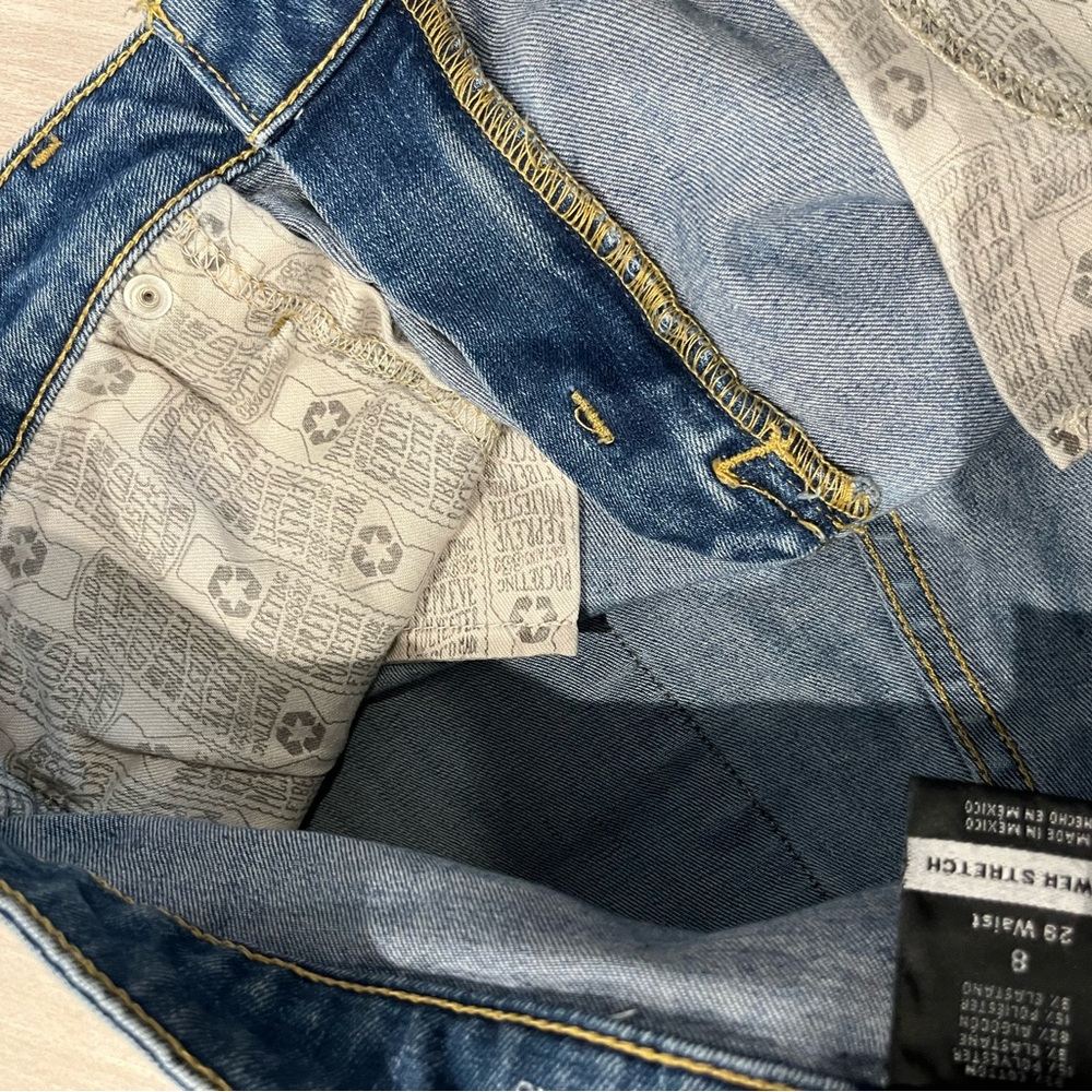 Mossimo High Rise Denim Jean Shorts Size 8 - Picture 8 of 8